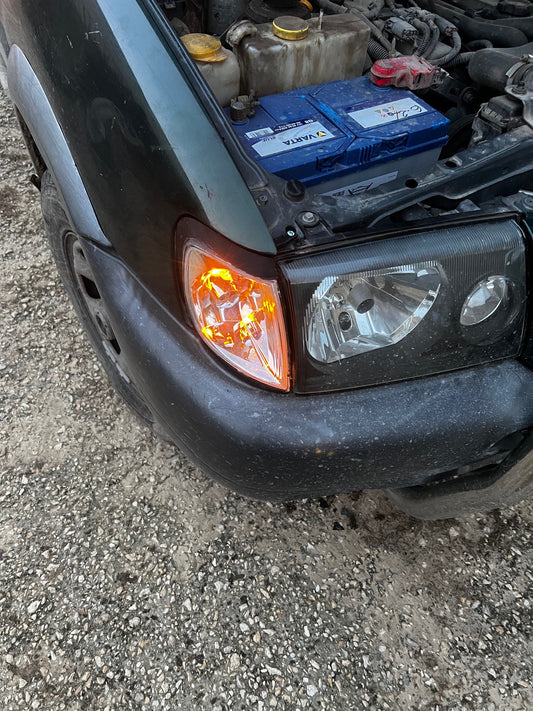 Intermitente adaptados Nissan Terrano 2